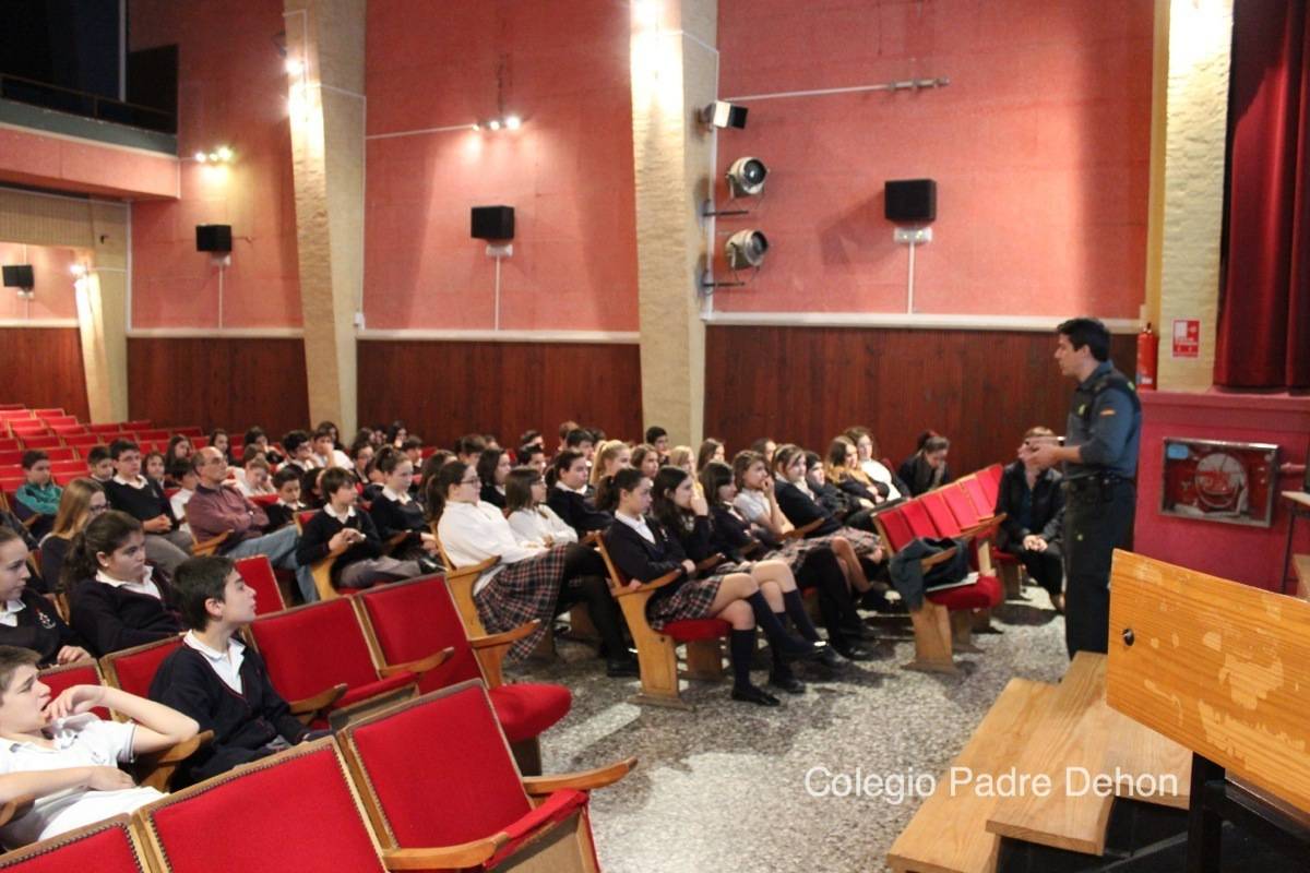 2014 03 18 1º ESO GUARDIA CIVIL TICS (12)